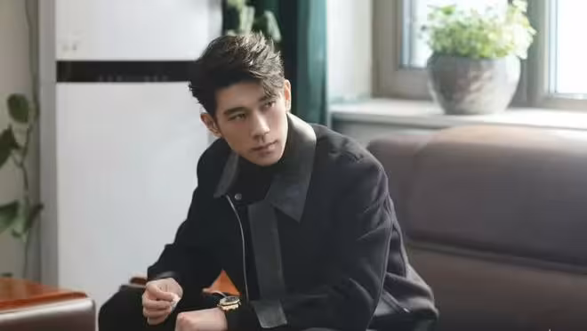 電視劇《歡迎回我的頻道》開播，萬茜 李純主演，能成職場劇黑馬嗎？