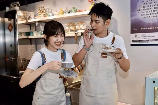 42歲楊子儀舊情復燃星二代女友！　認了「分分合合」乾爹阿西愛女
