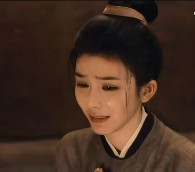 港姐季軍首部內地古裝劇開播，和一線男星楊洋搭檔，上演多場哭戲！