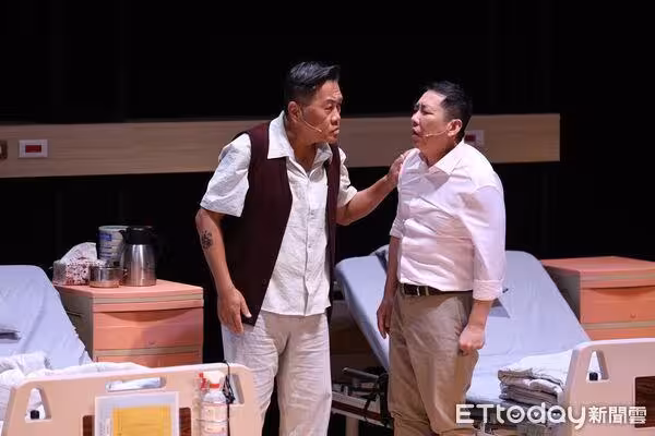 屈中恆痔瘡流膿「腫到高爾夫球大」恐引發敗血症　緊急住院動刀！