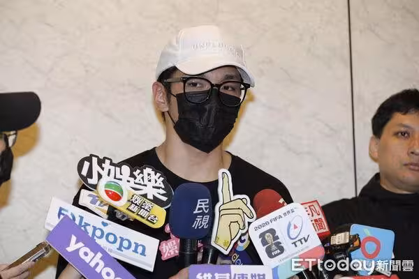 翁家明曝傅子純「早說想休息了」　顏曉筠靈堂潰堤痛哭：想把你拍醒但做不到！