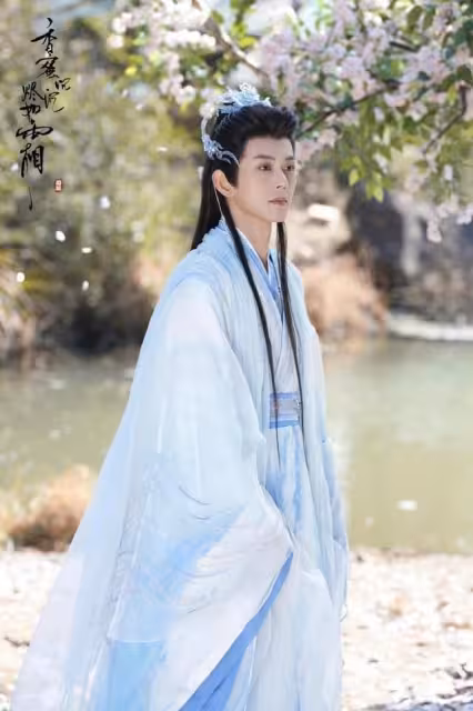 短劇《香蜜沉沉燼如霜》才開播就炎上!虐戀變穿書輕喜劇…網吵翻