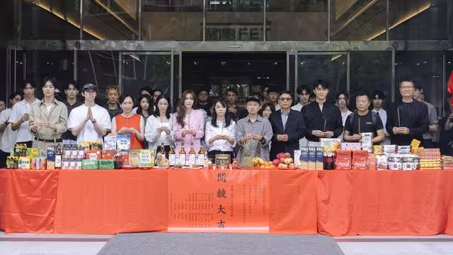 曾莞婷自爆被前男友劈腿！揭渣男sop「躲廁所講第2支手機」秒分手