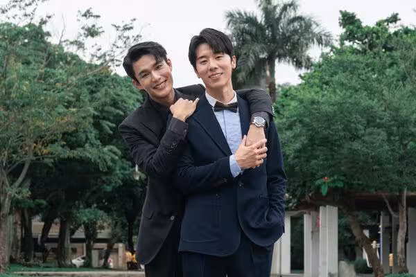 相隔5年再演CP！男星上演「叔侄虐戀」羞認私下太熟：在戲裡找激情