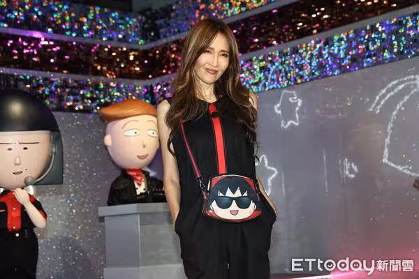 天王妻工藤靜香逛松煙!場上設備冒意外 她秒少女甜笑化解尷尬