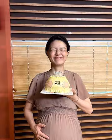 安英美懷二胎再惹「赴美生產」爭議！　公司急發聲：老公回韓陪產