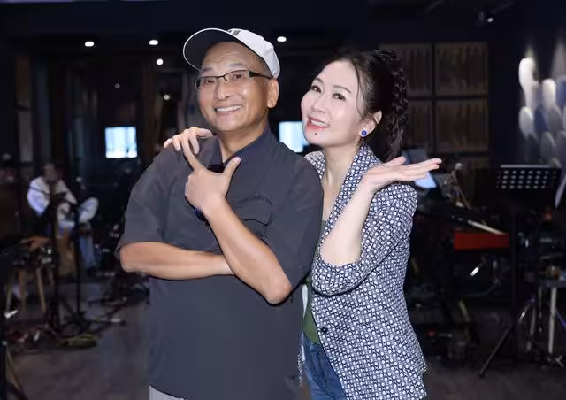 張秀卿認情牽孔鏘40年「我的定心鑽」　甜蜜告白：下輩子當你老婆
