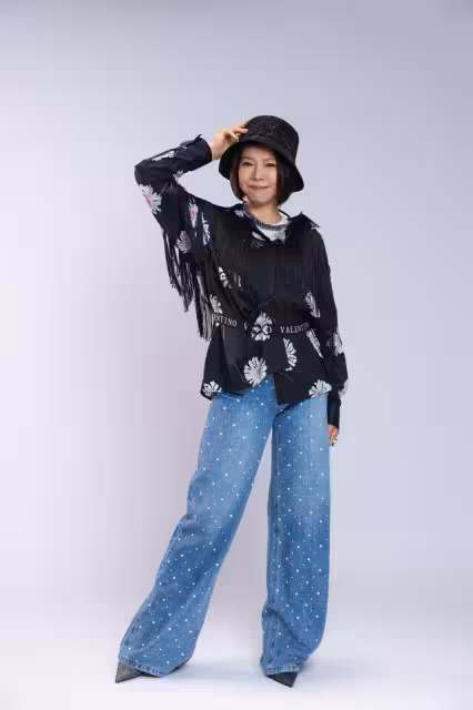 曾心梅56歲...驚人凍齡美照曝光！　與許志豪「不為人知關係」全說了