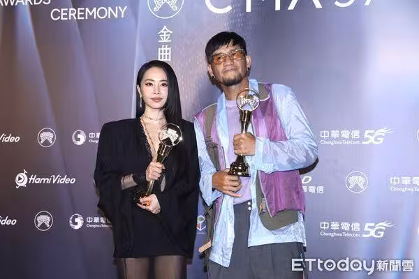 金曲獎／歌王張震岳奪3獎「小巨蛋早先喝了」　後台貼心等Jolin合照