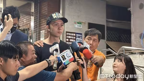 孫安佐百萬交保！狄鶯曬「AI畢業片」大笑揮手　網：回家了心情好