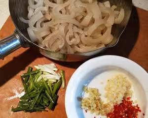 涼拌豬皮