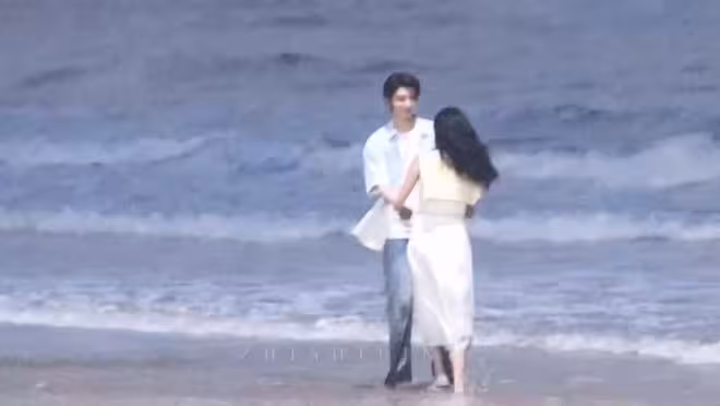 《我與愛同謀》關曉彤、林一海邊吻戲，唯美又浪漫，又被甜暈了！
