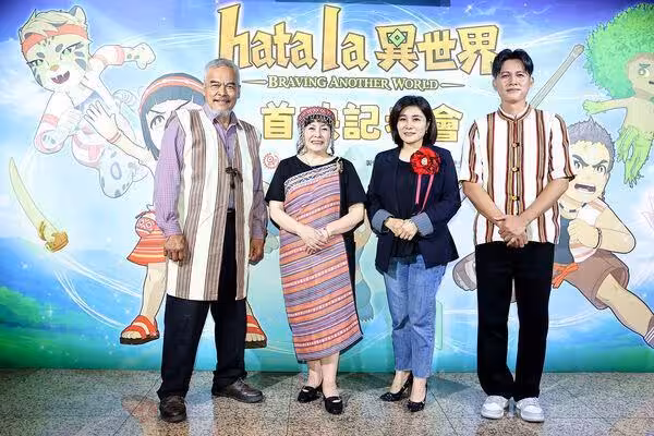溫嵐命危進ICU住11天…身體現況曝光! 男友露面放閃:當她沙包