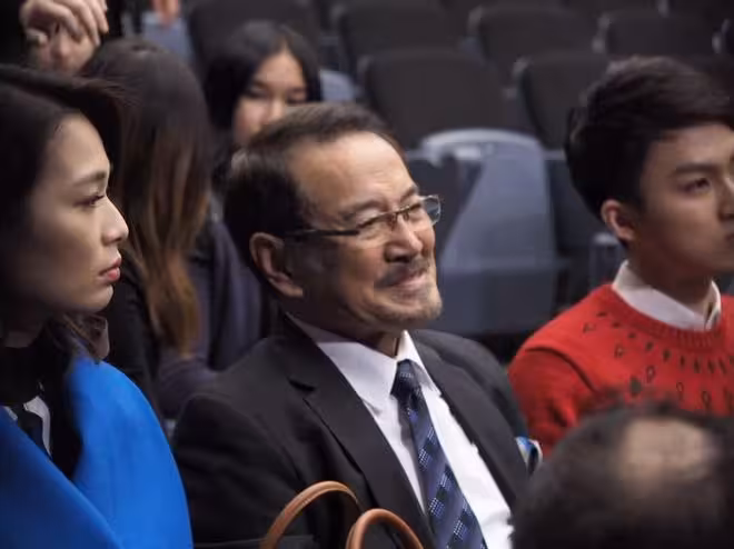 即將大結局!67歲TVB男星分享珍貴花絮照!長發大鬍子勾起網民回憶!