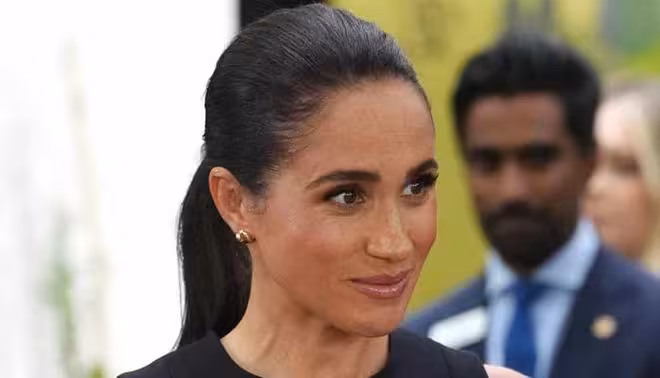 梅根商業帝國遭重錘,被迫「低頭」陪哈里回英!娃成最後賭局?