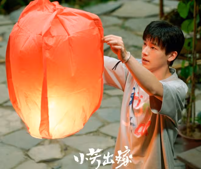 央八暑期檔黑馬來襲!《小芳》定檔,直擊未婚先孕,這陣容太強大