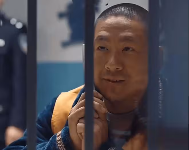 《懸案》直到周麗求助老男人對付白朗,才知,徐亮因何沒被打草驚蛇