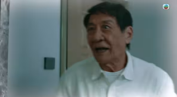 TVB新劇大獲好評!81歲李家鼎首拍床戲,對TVB花旦陳煒霸王硬上弓!
