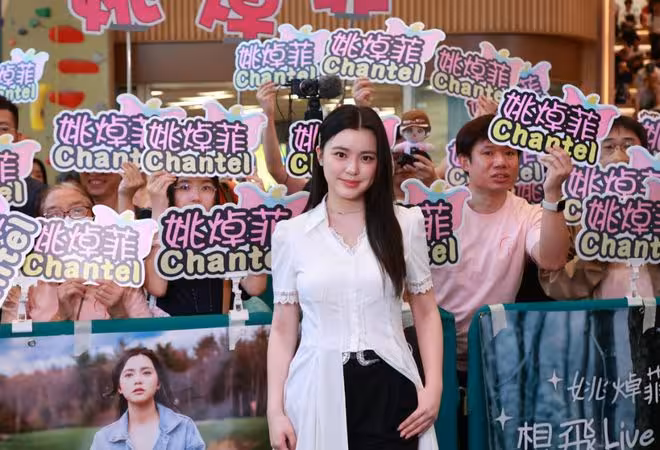TVB小花擔任紅館嘉賓遭觀眾粗口辱罵!高情商回應:理解觀眾有偏好