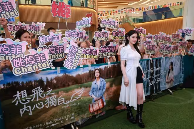 TVB小花擔任紅館嘉賓遭觀眾粗口辱罵!高情商回應:理解觀眾有偏好
