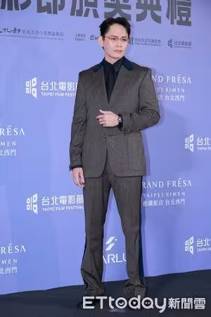 北影/黃鐙輝變斯文男自誇:帥過阮經天! 蔡淑臻「臉超緊」認進廠保養