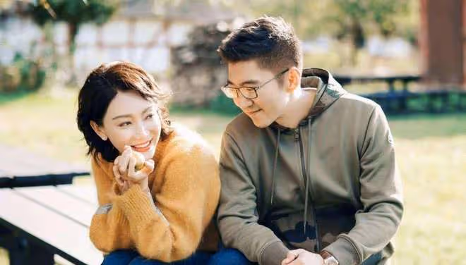 7位「甘當後媽」的女明星,有人水火不容,有人為了繼子不生育