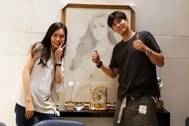 秋瓷炫夫婦吃火鍋,將鵪鶉蛋認成豆腐,大口吃肉不忘投喂老公