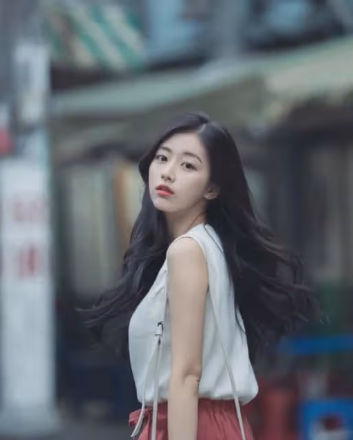 艷壓秀智、IU,素人模特破天荒拿下燒酒代言:金主也為美貌屈服