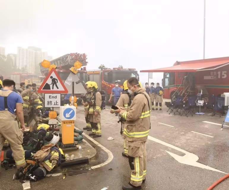 林青霞11億豪宅凌晨失火,遇三級大火連燒3個小時,現場濃煙滾滾,系富豪老公所送生日禮物