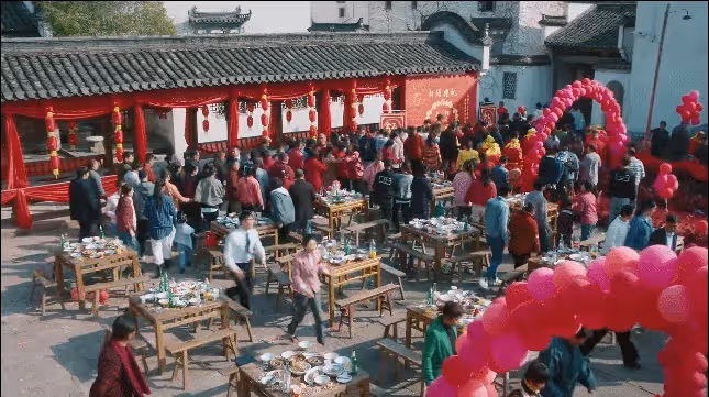 連看10集不過癮!開播斬獲3個冠軍,趙麗穎究竟做了些什麼?