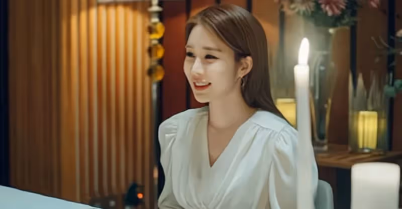 同學會，丈夫徹夜未歸，隔天妻子去丈夫初戀公司送錦旗：感謝服務
