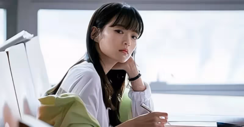 老不知恥，居然出軌女兒的閨蜜：別說我，兒子同學和你啥關係？