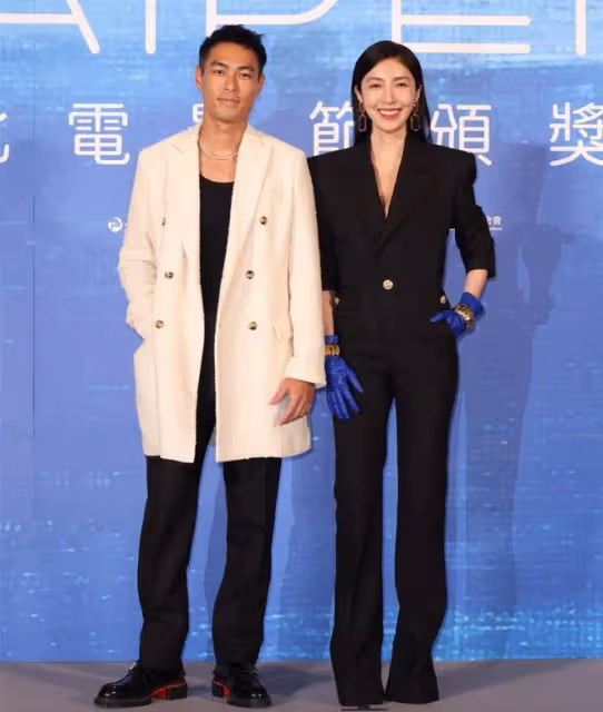 眾星盛裝出席電影節!陳喬恩攜小9歲老公同行,許瑋甯白到發光