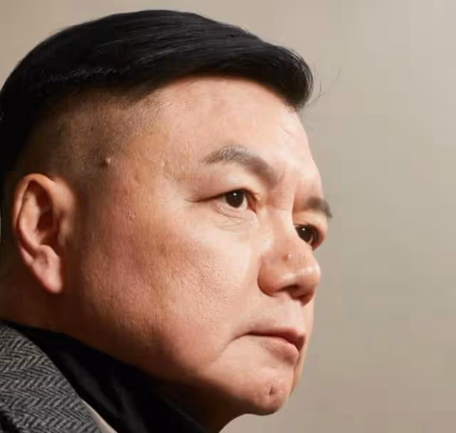 入行已超40年!香港知名綠葉曝曾不滿被叫甘草演員:直接粗口罵他