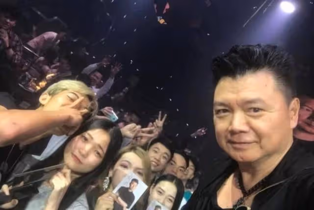 入行已超40年!香港知名綠葉曝曾不滿被叫甘草演員:直接粗口罵他