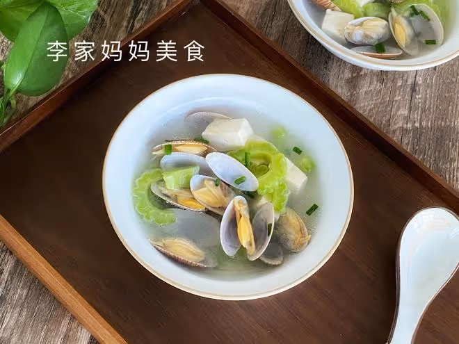 天熱了,多給家人喝這道湯,清熱解暑又祛濕,營養好喝不上火