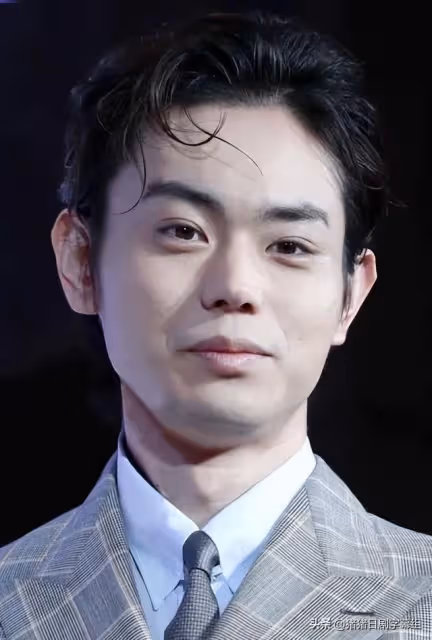 暫停工作5個月是為了享受新婚生活?