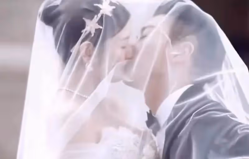 陳妍希罕曬兒子近照!5歲小星星「皮膚白皙+身材健碩」背影復刻爸爸,買近7千元玩具顯壕氣