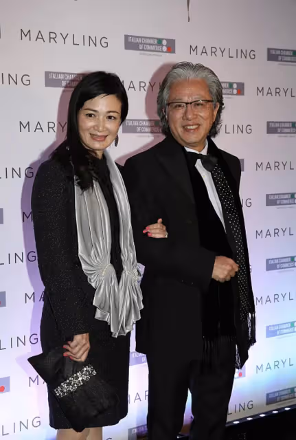 陳少霞罕曬3歲女兒近照!眉眼朦朧越大越像65歲父親,讀名牌幼稚園每年10萬學費