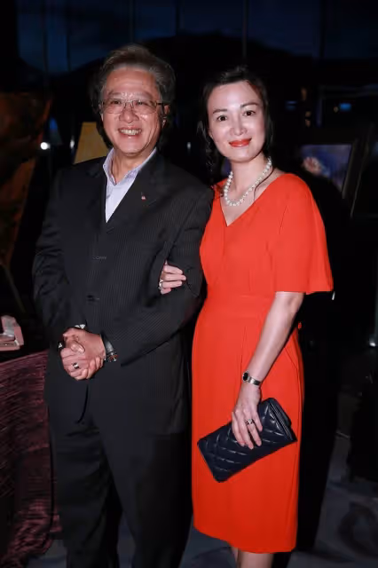 陳少霞罕曬3歲女兒近照!眉眼朦朧越大越像65歲父親,讀名牌幼稚園每年10萬學費