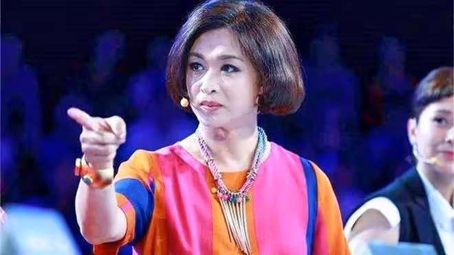 6位低情商的明星,有人曝光好友隱私,有人把「痛點當笑話」