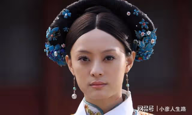 演員孫儷：婚後家庭歡樂多，菜棚抓豬接地氣，網友：越長越像鄧超
