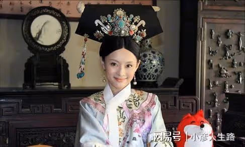 演員孫儷：婚後家庭歡樂多，菜棚抓豬接地氣，網友：越長越像鄧超