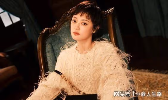 演員孫儷：婚後家庭歡樂多，菜棚抓豬接地氣，網友：越長越像鄧超