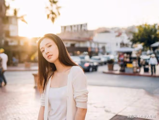 生日被逼當眾喝尿，遠離渣男後顏值回春，婚姻到底帶給了吳倩什麼