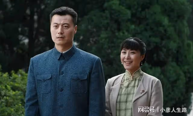 任程偉:成名後不忘患難妻,生兩個女兒家庭幸福!