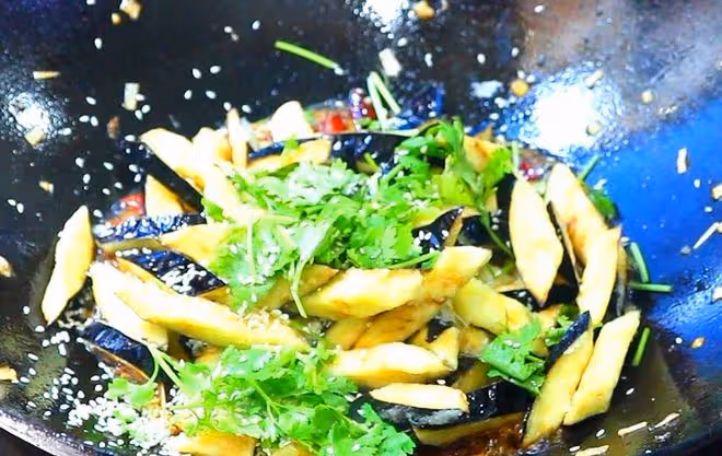 三伏天將至,飲食有講究,牢記「3不吃,2要做」,順順利利過伏天