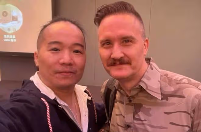 一路走好!38歲藝人梁家榮突發心臟病猝死,離世前一天曾發文尋人