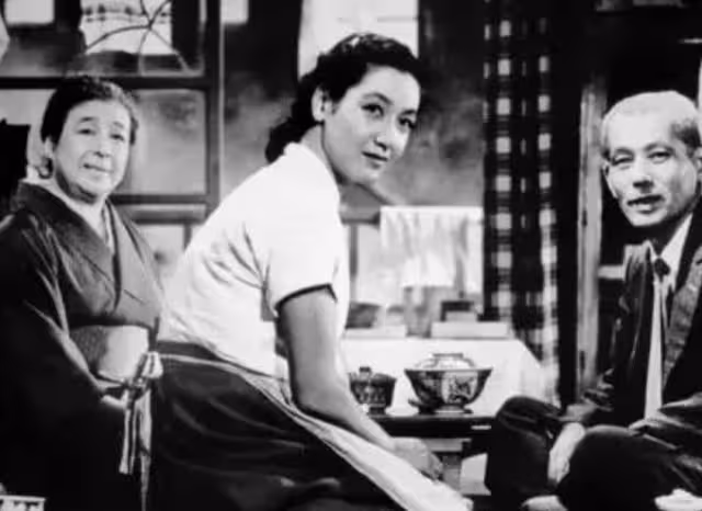 日本女演員原節子,被送給麥克阿瑟當情人,一生未嫁,活到95歲