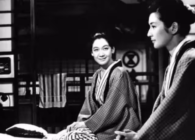 日本女演員原節子,被送給麥克阿瑟當情人,一生未嫁,活到95歲